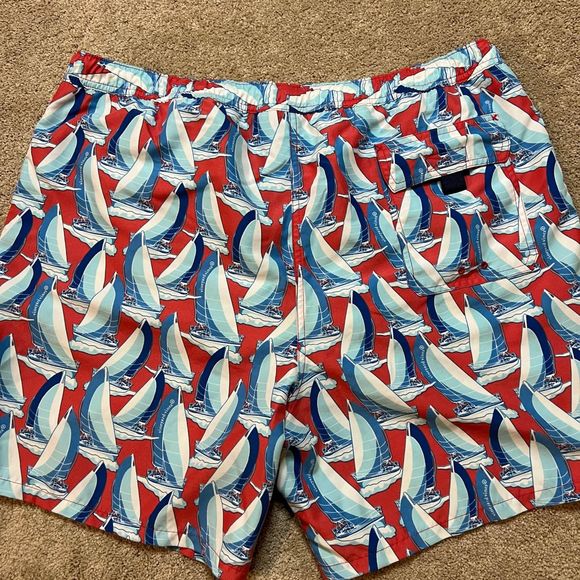 Men’s Vineyard Vines Swimming Trunks Size Large - Picture 10 of 10